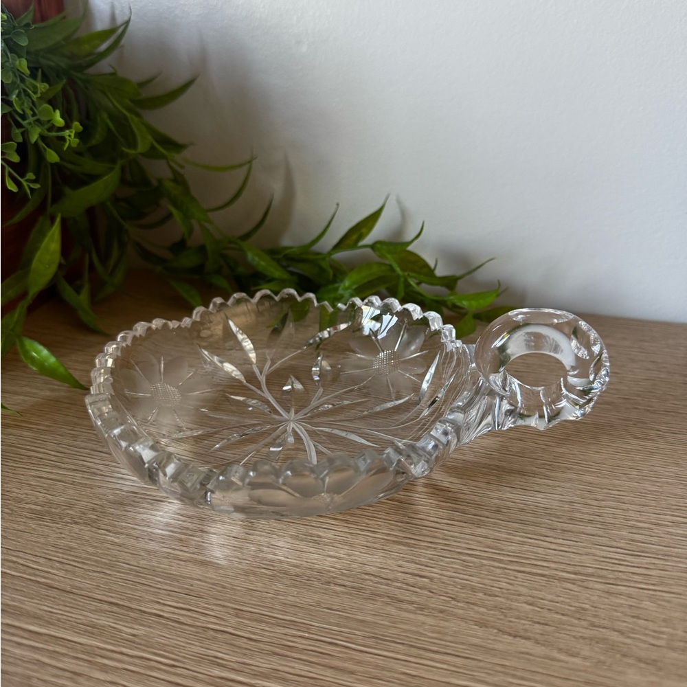 Elegant Clear Glass Serving Dish
